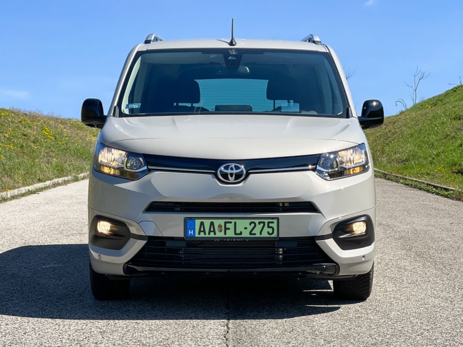 Az első elektromos Toyota – Toyota Proace City Verso EV Family - STYLENEWS - Mobility - 
