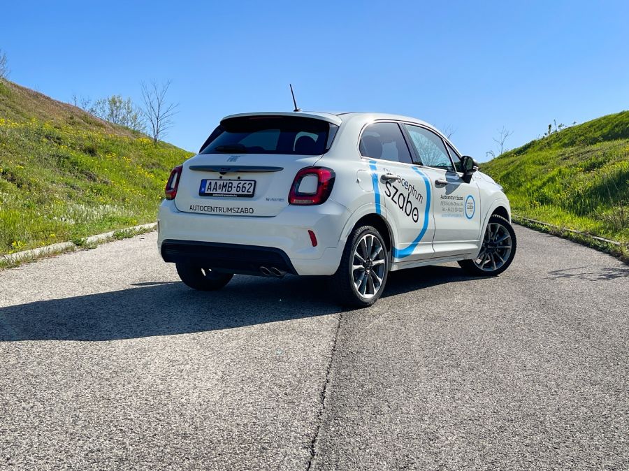 La vita e bella (Az élet szép) – Fiat 500 és Fiat 500X - STYLENEWS - Mobility - Autocentrum szabó fiat, fiat 500, Fiat 500 1.0 benzin, Fiat 500 és fiat 500x összehasonlítás, Fiat 500 teszt, Fiat 500 vs 500x teszt, Fiat 500x MHEV, Fiat 500x teszt, 