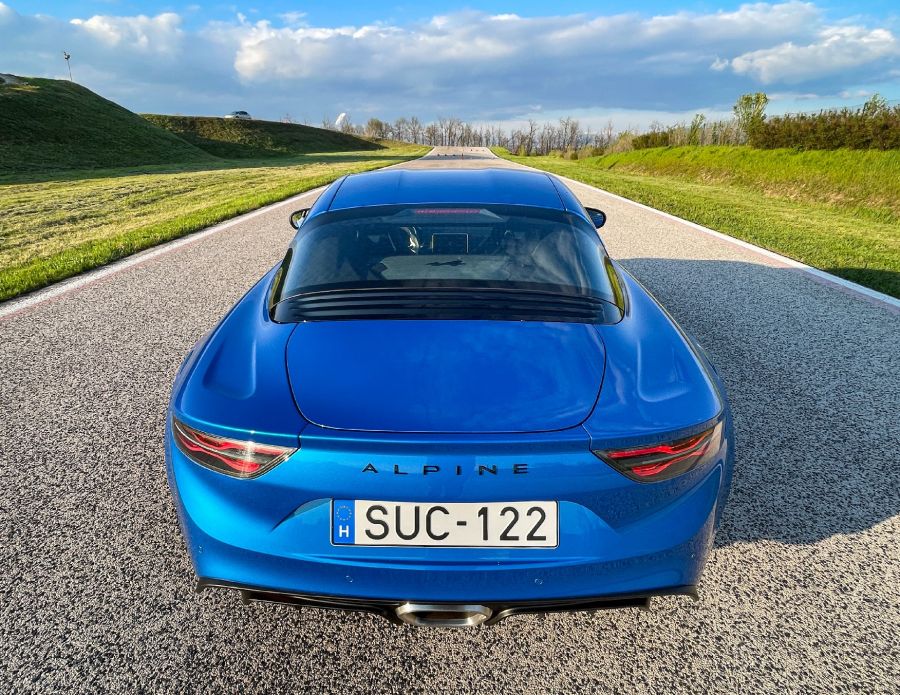 Az örökség a technika, a design és az érzés – Alpine A110S - STYLENEWS - Mobility - alpine a110, Alpine A110 teszt, Alpine teszt, 