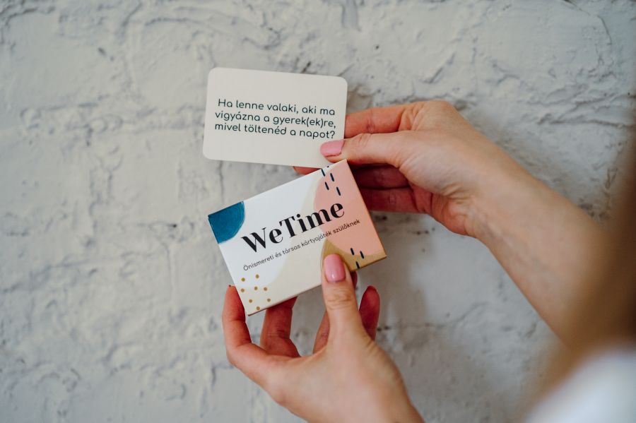 Beszélgetés Lucz-Krajcsovics Szandrával, a WeTime önismereti kártyajáték megálmodójával - STYLENEWS - Interjúk - önismeret, önismereti játékok, szülők, wetime, 