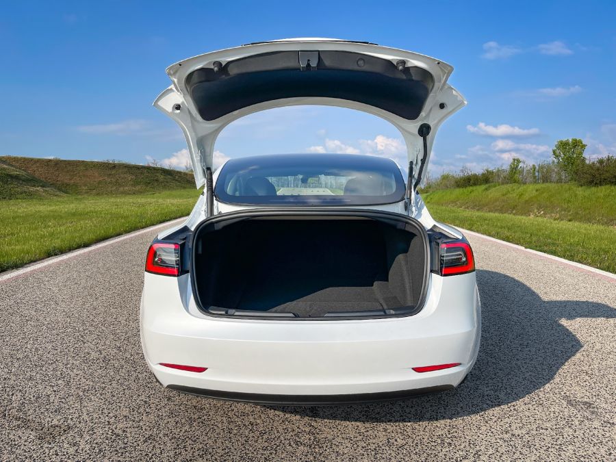 A legjobb alternatíva – Tesla Model 3 - STYLENEWS - Mobility - model 3, Tesla, tesla model 3, Tesla model 3 standard range teszt, Tesla model 3 teszt, tesla teszt, 