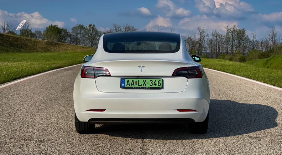 A legjobb alternatíva – Tesla Model 3 - STYLENEWS - Mobility - model 3, Tesla, tesla model 3, Tesla model 3 standard range teszt, Tesla model 3 teszt, tesla teszt, 