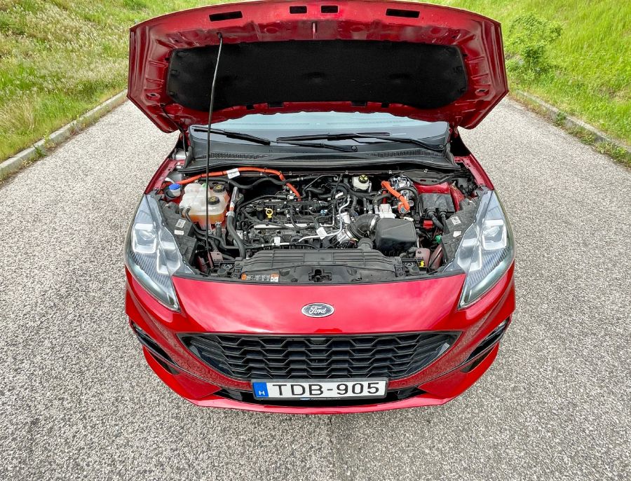 Mint a jó bor - Ford Kuga ST-Line FHEV - STYLENEWS - Mobility - Ford Kuga, Ford Kuga ST-Line full hybrid teszt, Kuga FHEV, Kuga FHEV teszt, kuga ford, Kuga ST LIne teszt, kuga teszt, 