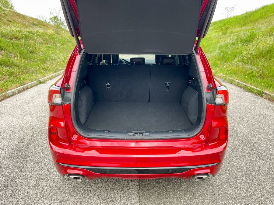 Mint a jó bor - Ford Kuga ST-Line FHEV - STYLENEWS - Mobility - Ford Kuga, Ford Kuga ST-Line full hybrid teszt, Kuga FHEV, Kuga FHEV teszt, kuga ford, Kuga ST LIne teszt, kuga teszt, 