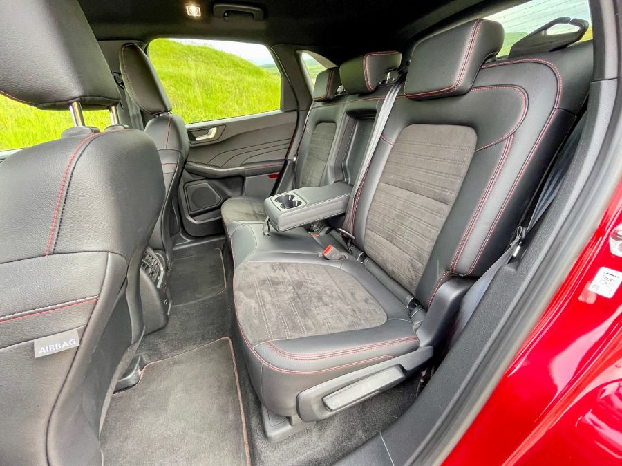 Mint a jó bor - Ford Kuga ST-Line FHEV - STYLENEWS - Mobility - Ford Kuga, Ford Kuga ST-Line full hybrid teszt, Kuga FHEV, Kuga FHEV teszt, kuga ford, Kuga ST LIne teszt, kuga teszt, 