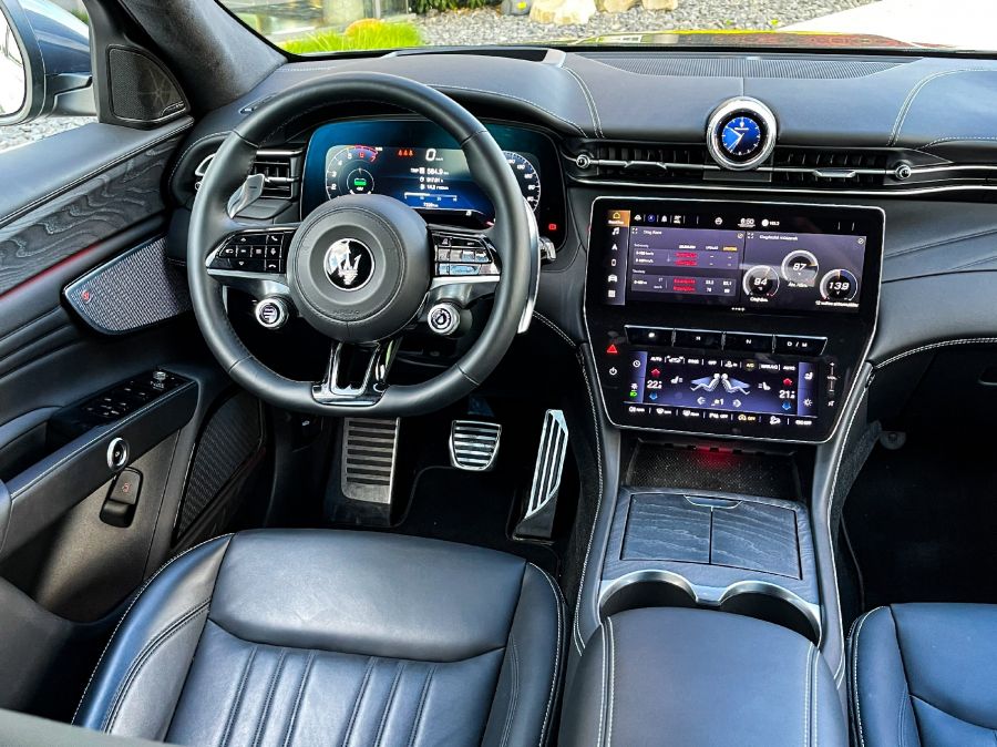 Végigsöpör, mint a Földközi tengeri szél - Maserati Grecale - STYLENEWS - Mobility - 2023 grecale maserati teszt, grecale, grecale gt, grecale teszt, maserati grecale, maserati SUV teszt, 