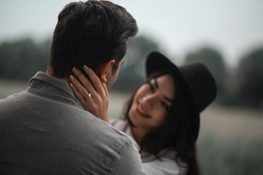 Nem a kapcsolatotokban kételkedsz, hanem saját magadban - KERESD A NŐT  - Lélekhangok - bizonytalanság érzés, félelmek, kapcsolattól való félelem, párkapcsolat, 