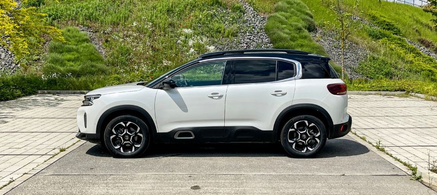 A vidám családi - Citroën C5 Aircross 1.5HDI Shine - STYLENEWS - Mobility - 2023 Citroen C5 Aircross 1%2C5 HDI Shine teszt, Aircross dízel teszt, c5 aircross, C5 Aircross dízel teszt, Ciroene C5 Aircross HDI teszt, Citroen teszt, 