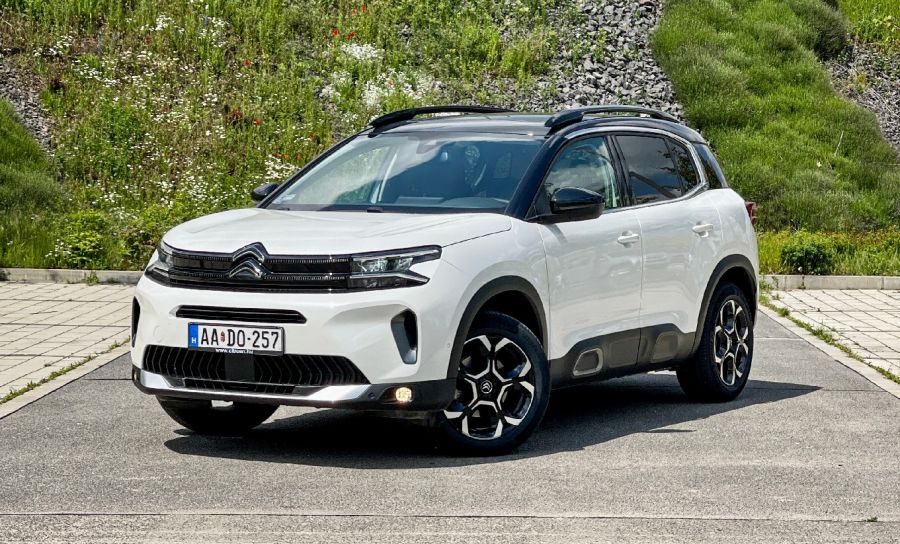 A vidám családi - Citroën C5 Aircross 1.5HDI Shine - STYLENEWS - Mobility - 2023 Citroen C5 Aircross 1%2C5 HDI Shine teszt, Aircross dízel teszt, c5 aircross, C5 Aircross dízel teszt, Ciroene C5 Aircross HDI teszt, Citroen teszt, 