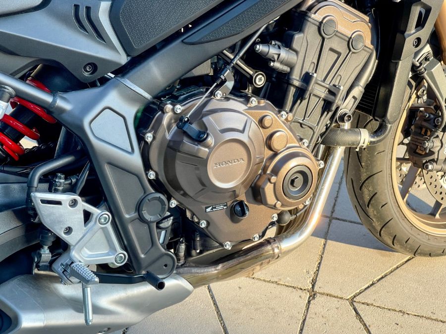 Célba érsz – Honda CB650R - STYLENEWS - Mobility - 2023 Honda CB650r teszt, cb650r, cb650r 2023, cb650r teszt, Honda CB650R, 