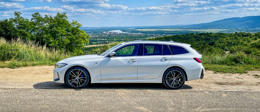 A BMW maga – BMW 330d xDrive Touring - STYLENEWS - Mobility - 2023 330d xDrive Touring teszt, 2023 BMW 330d, 330d tuning, bmw 3 touring teszt, BMW 330d Touring teszt, touring 330d BMW teszt, 