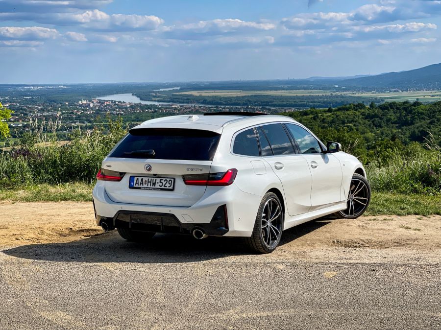 A BMW maga – BMW 330d xDrive Touring - STYLENEWS - Mobility - 2023 330d xDrive Touring teszt, 2023 BMW 330d, 330d tuning, bmw 3 touring teszt, BMW 330d Touring teszt, touring 330d BMW teszt, 