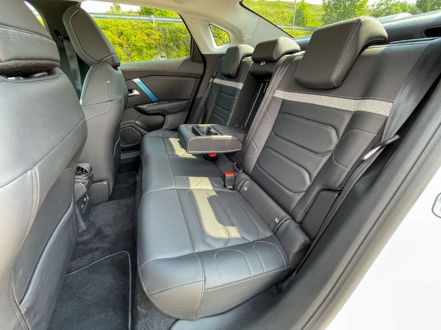 Ez is, az is és még amaz is – Citroën ë-C4 X - STYLENEWS - Mobility - c4x 2023, c4x teszt, citroen c4x, citroen c4x elektromos teszt, citroen e c4x teszt, e c4x teszt, ec4x citroen, ec4x citroen teszt, 