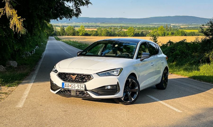 Oidipusz - Cupra Leon 1.5 eTSI DSG - STYLENEWS - Mobility - cupra leon, Cupra leon 1.5 eTSI DSG teszt, leon cupra teszt, leon teszt, 