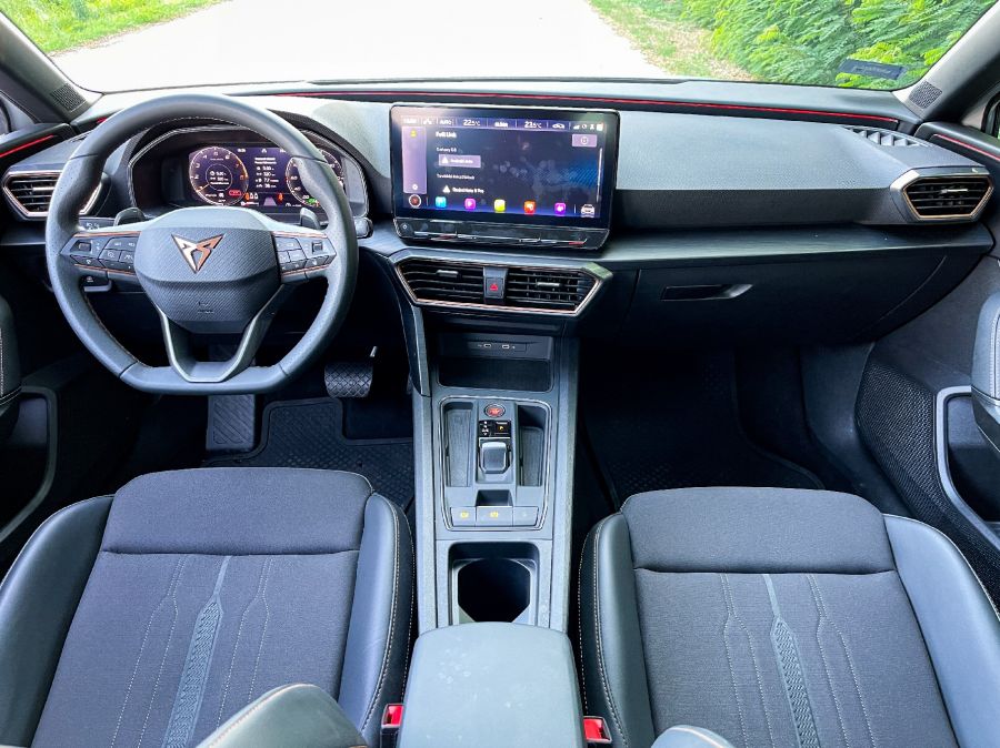 Oidipusz - Cupra Leon 1.5 eTSI DSG - STYLENEWS - Mobility - cupra leon, Cupra leon 1.5 eTSI DSG teszt, leon cupra teszt, leon teszt, 