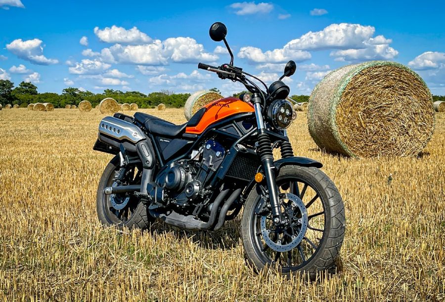 Elsőre mást hallasz bele, de így sem csalódás – Honda CL500 - STYLENEWS - Mobility - cl500 honda teszt, cl500 scrambler, cl500 teszt, honda cl 500 teszt, scrambler teszt, 