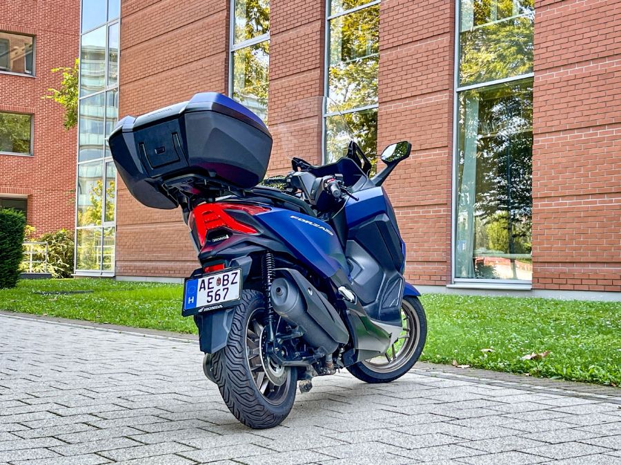 Mások miért nem így csinálják? – Honda Forza 350 - STYLENEWS - Mobility - forza, forza 350, forza 350 teszt, honda, honda forza, honda forza 350 teszt, honda teszt, 