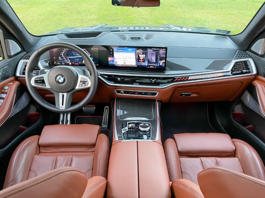 Nem helyrajzi kérdés – BMW X7 M60i xDrive - STYLENEWS - Mobility - 2023 BMW X7 M60i teszt, 2023 X7 M60i, BMW X7, BMW X7 M60i xDrive teszt, BMW X7 teszt, x7, x7 m60i, X7 M60i teszt, 