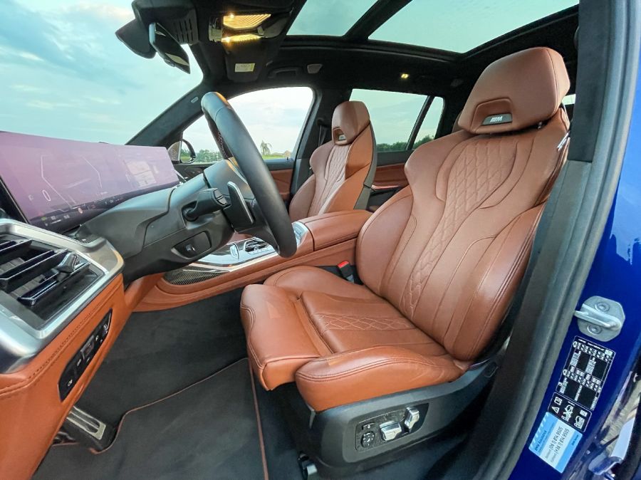 Nem helyrajzi kérdés – BMW X7 M60i xDrive - STYLENEWS - Mobility - 2023 BMW X7 M60i teszt, 2023 X7 M60i, BMW X7, BMW X7 M60i xDrive teszt, BMW X7 teszt, x7, x7 m60i, X7 M60i teszt, 