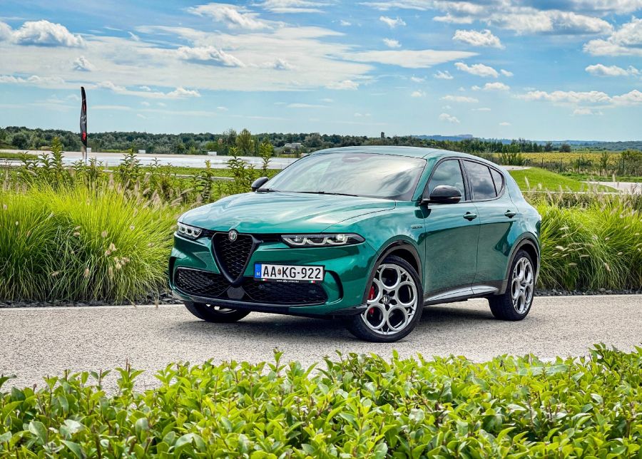 Művészet és technika – Alfa Romeo Tonale 1,5 MultiAir e-Hybrid Veloce - STYLENEWS - Mobility - Alfa romeo tonale e-Hybrid veloce teszt, alfa romeo tonale teszt, alfa tonale teszt, Tonale 1.5 multiair tonale teszt, tonale e-hybrid teszt, 