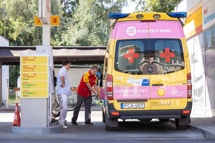 A Shell 2023-ban is támogatja a Peter Cerny Alapítvány nélkülözhetetlen munkáját - STYLENEWS - Aktuális - mentőautó, shell hungary zrt, 