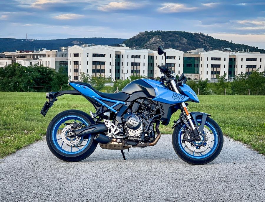 Élmény, játék, szórakozás – Suzuki GSX-8S - STYLENEWS - Mobility - suzuki GSX S8 teszt, Suzuki S8 teszt, 