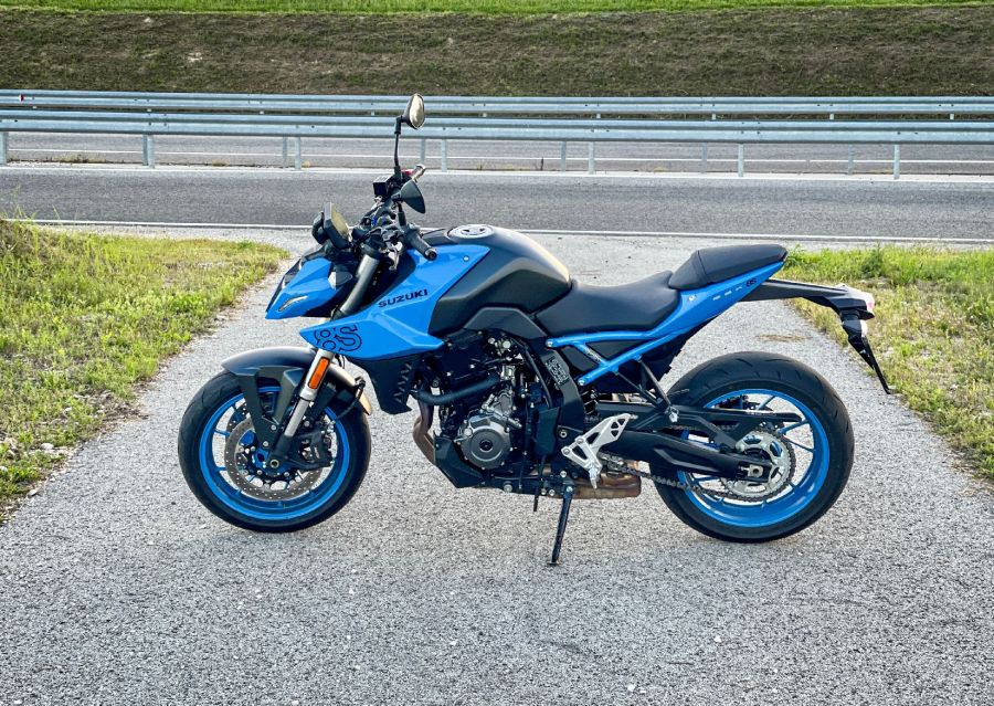 Élmény, játék, szórakozás – Suzuki GSX-8S - STYLENEWS - Mobility - suzuki GSX S8 teszt, Suzuki S8 teszt, 