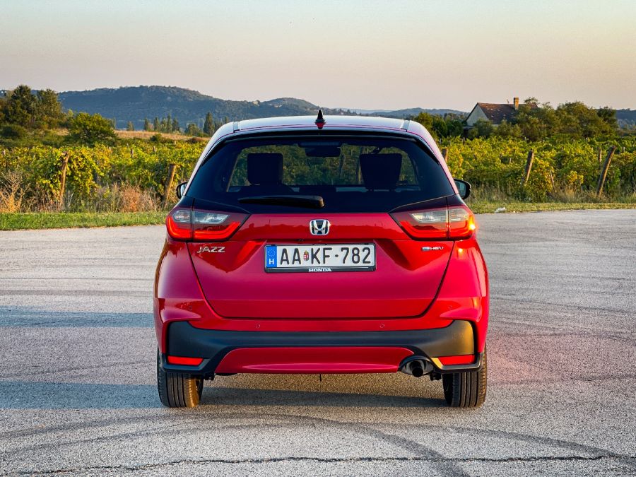 Kívül kicsi, belül nagy – Honda Jazz 1.5 i-MMD Hybrid Advance - STYLENEWS - Mobility - 2023 Honda Jazz 1%2C5 i-MMD Hybris Advance teszt, 2023 Honda Jazz hybrid teszt, honda jazz, Honda jazz hybrid teszt, 