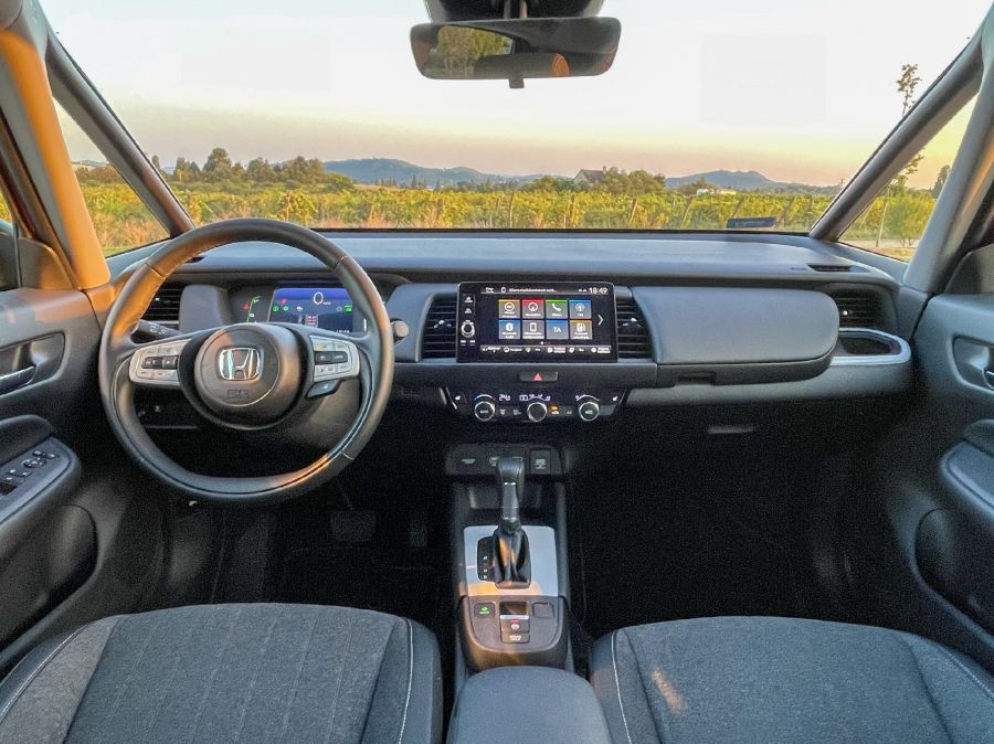 Kívül kicsi, belül nagy – Honda Jazz 1.5 i-MMD Hybrid Advance - STYLENEWS - Mobility - 2023 Honda Jazz 1%2C5 i-MMD Hybris Advance teszt, 2023 Honda Jazz hybrid teszt, honda jazz, Honda jazz hybrid teszt, 