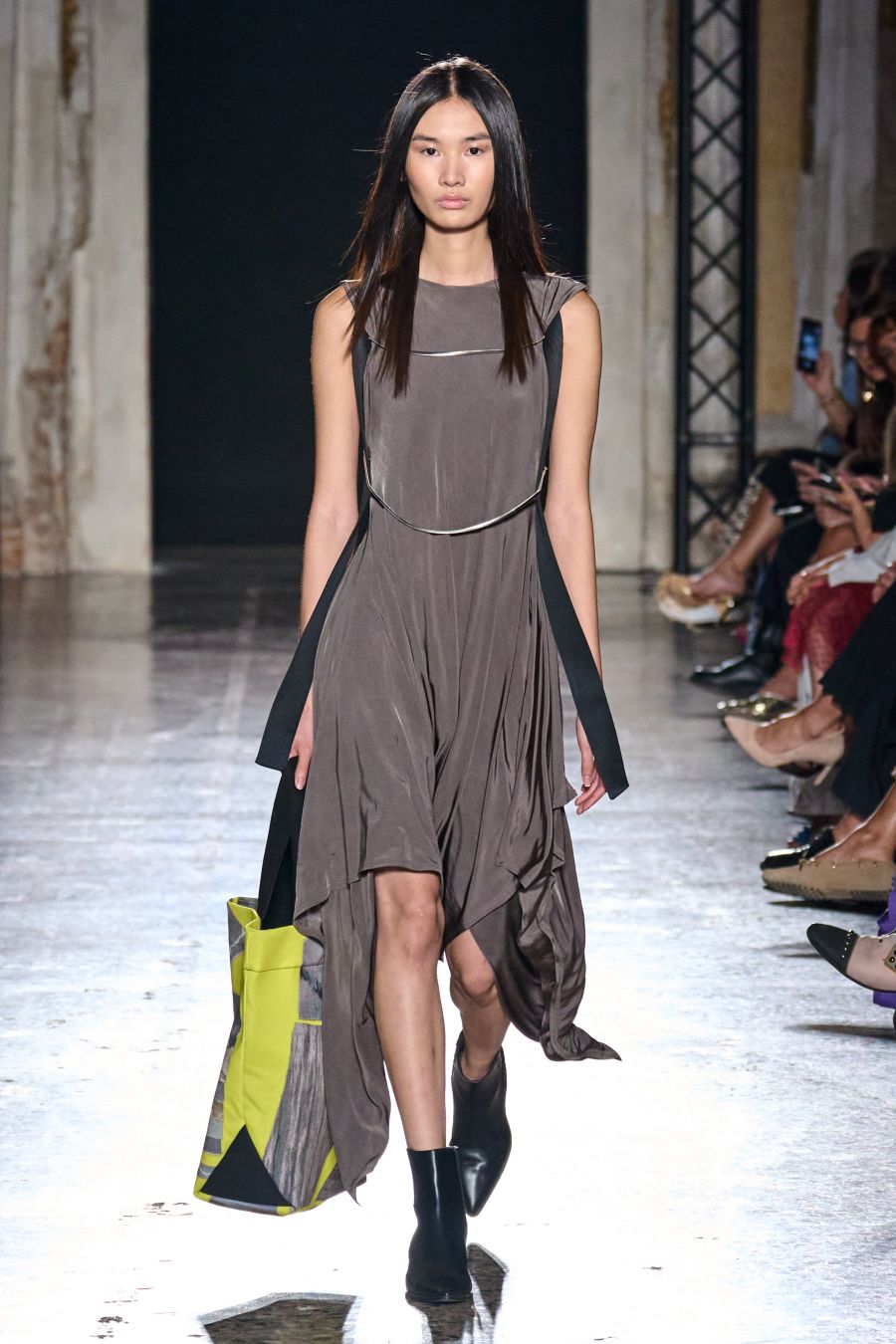 A hazai tervezők új generációja a milánói divathéten nyűgözte le a közönséget - DIVAT&STÍLUS - Hírek  - divat, fashionweek, milano, 