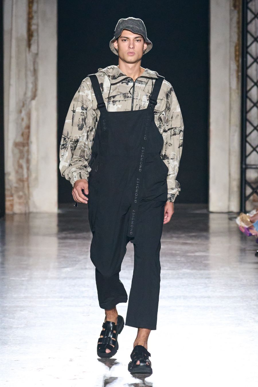 A hazai tervezők új generációja a milánói divathéten nyűgözte le a közönséget - DIVAT&STÍLUS - Hírek  - divat, fashionweek, milano, 