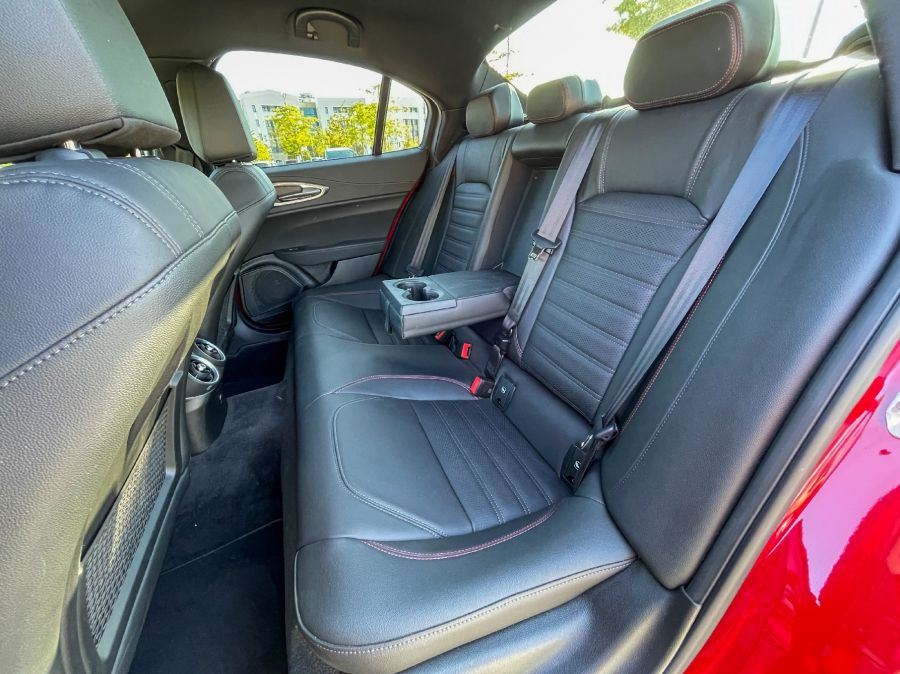 Mindörökké egyszer – Alfa Romeo Giulia 2.0 Q4 Competizione - STYLENEWS - Mobility - 2023 Alfa Giulia Competizione teszt, alfa romeo giulia, Alfa Romeo Giulia 2.0 Q4 teszt, Alfa romeo giulia competizione, Alfa Romeo Giulia teszt, 