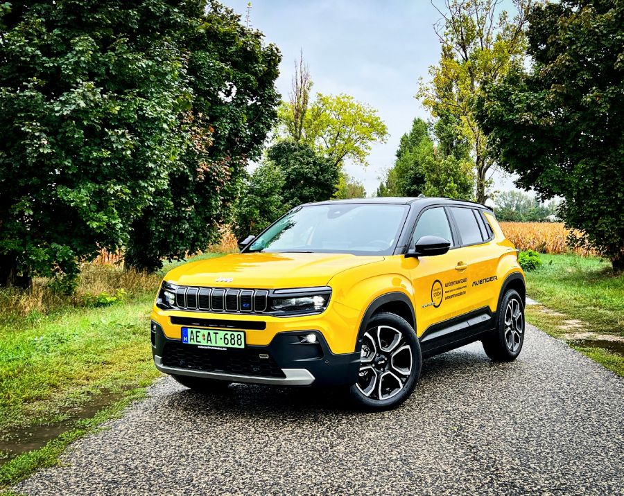 A legjobbnak ítélt – Jeep Avenger Summit - STYLENEWS - Mobility - 2023 car of the year teszt, 2023 Jeep Avenger teszt, Jeep autocentrumszabo, Jeep Avenger electric teszt, Jeep Avenger Summit teszt, Jeep Avenger teszt, 
