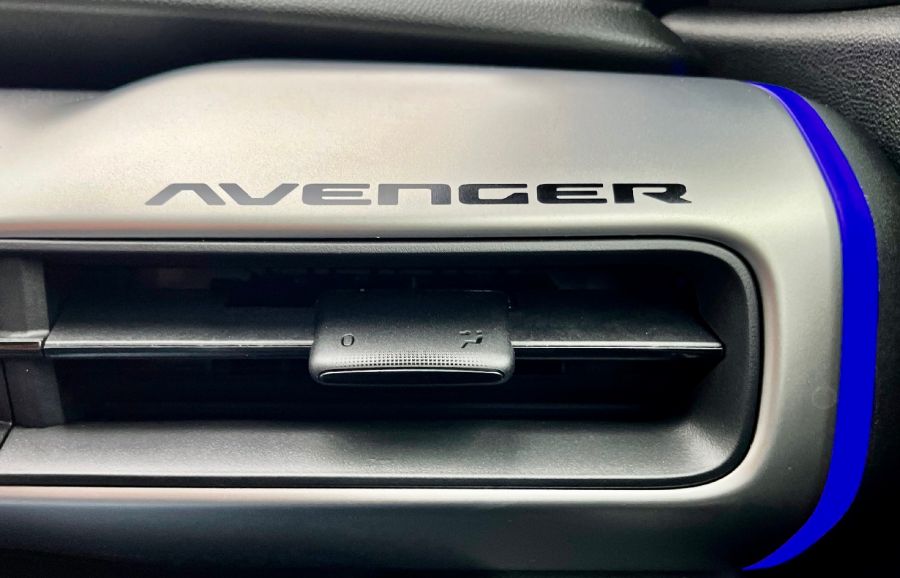 A legjobbnak ítélt – Jeep Avenger Summit - STYLENEWS - Mobility - 2023 car of the year teszt, 2023 Jeep Avenger teszt, Jeep autocentrumszabo, Jeep Avenger electric teszt, Jeep Avenger Summit teszt, Jeep Avenger teszt, 