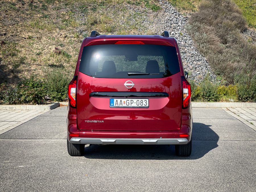 Kicsit másképpen fésülve máris más vagy – Nissan Townstar Combi 1.3 DIG-T - STYLENEWS - Mobility - nissan townstar combi 1.3 dig, townstar combi, townstar nissan, townstar teszt, 