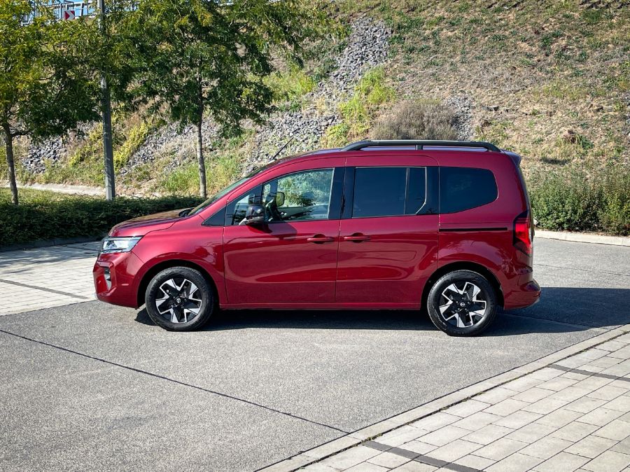 Kicsit másképpen fésülve máris más vagy – Nissan Townstar Combi 1.3 DIG-T - STYLENEWS - Mobility - nissan townstar combi 1.3 dig, townstar combi, townstar nissan, townstar teszt, 