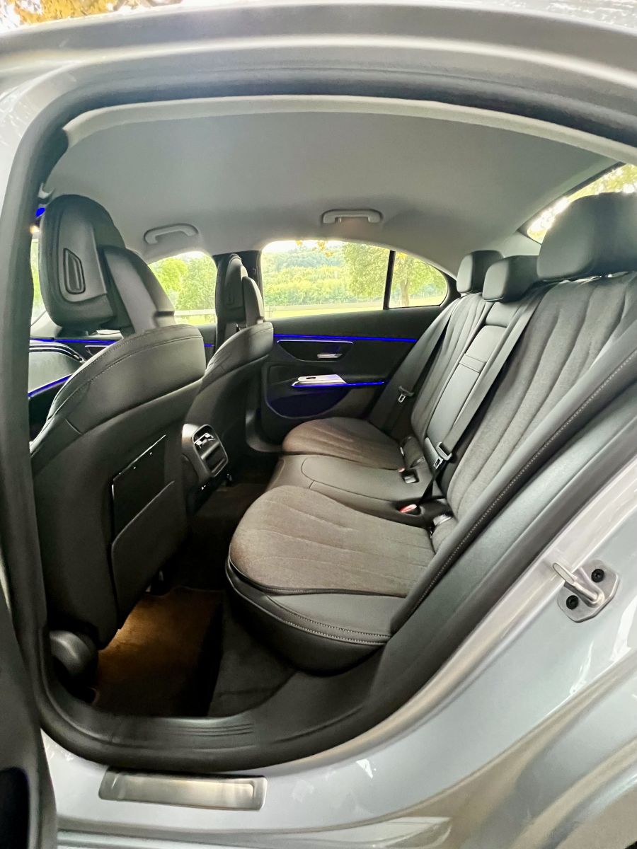 Szemet gyönyörködtető látvány – Mercedes-Benz E osztály bemutató - STYLENEWS - Mobility - 2023 Mercedes E, E osztály bemutató, mercedes benz, mercedes benz e osztály, mercedes e bemutató, 