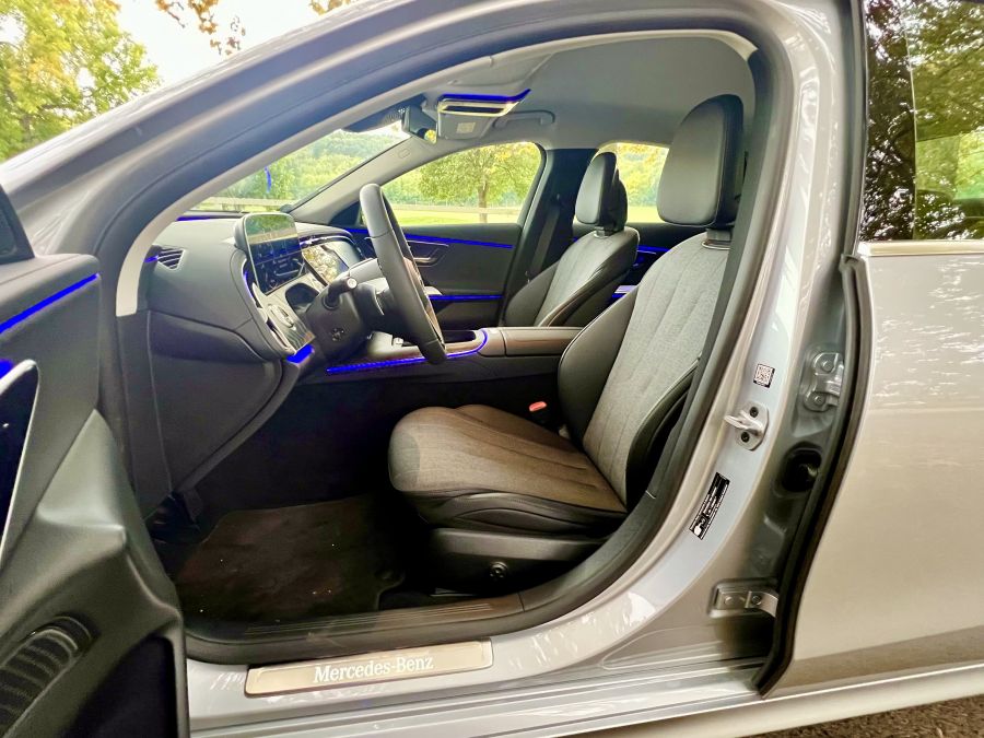 Szemet gyönyörködtető látvány – Mercedes-Benz E osztály bemutató - STYLENEWS - Mobility - 2023 Mercedes E, E osztály bemutató, mercedes benz, mercedes benz e osztály, mercedes e bemutató, 