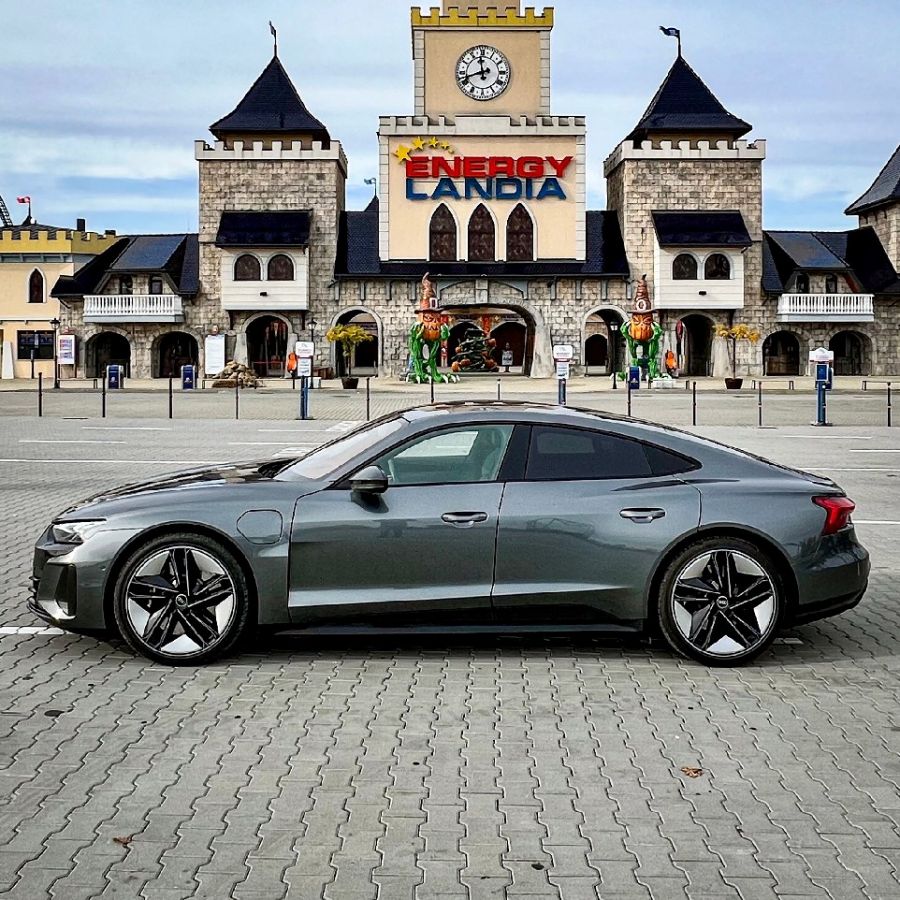 Különleges – Audi RS e-tron GT - STYLENEWS - Mobility - 2023 e-tron gt, audi rs e-tron gt teszt, rs e-tron gt, rs e-tron gt teszt, 