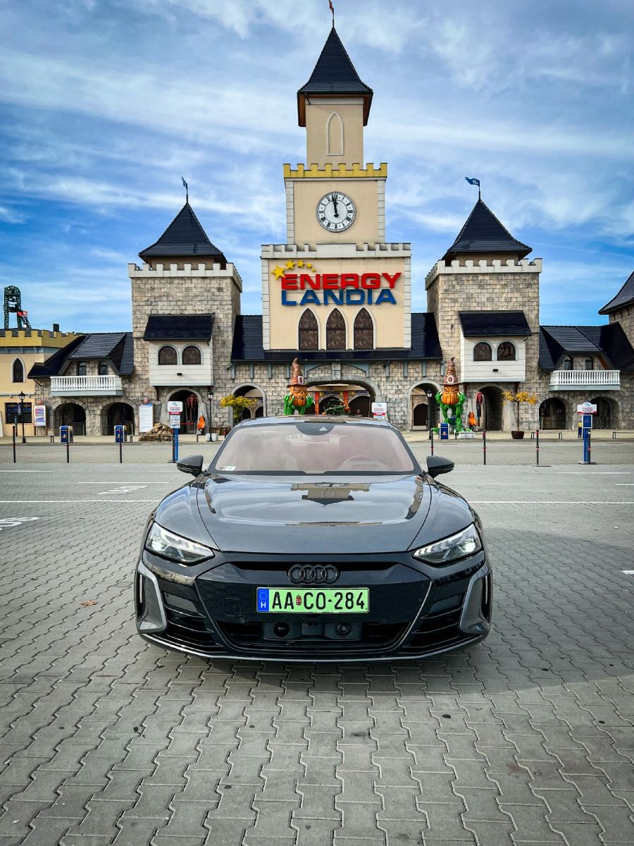 Különleges – Audi RS e-tron GT - STYLENEWS - Mobility - 2023 e-tron gt, audi rs e-tron gt teszt, rs e-tron gt, rs e-tron gt teszt, 