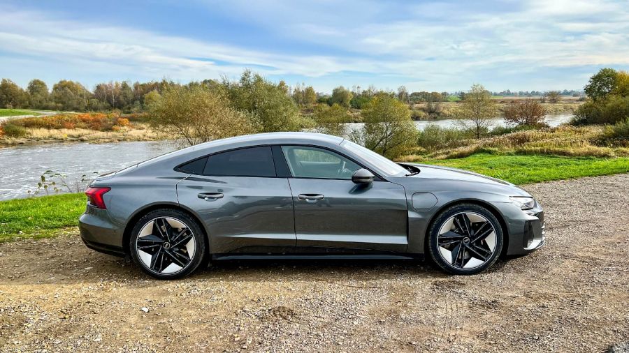 Különleges – Audi RS e-tron GT - STYLENEWS - Mobility - 2023 e-tron gt, audi rs e-tron gt teszt, rs e-tron gt, rs e-tron gt teszt, 