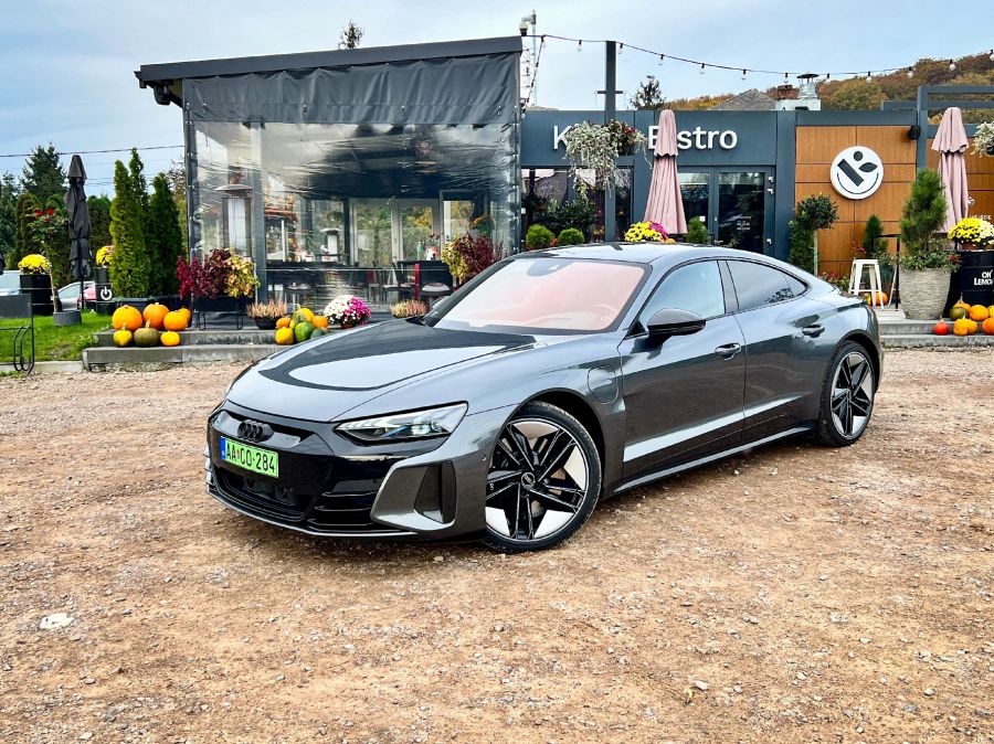 Különleges – Audi RS e-tron GT - STYLENEWS - Mobility - 2023 e-tron gt, audi rs e-tron gt teszt, rs e-tron gt, rs e-tron gt teszt, 