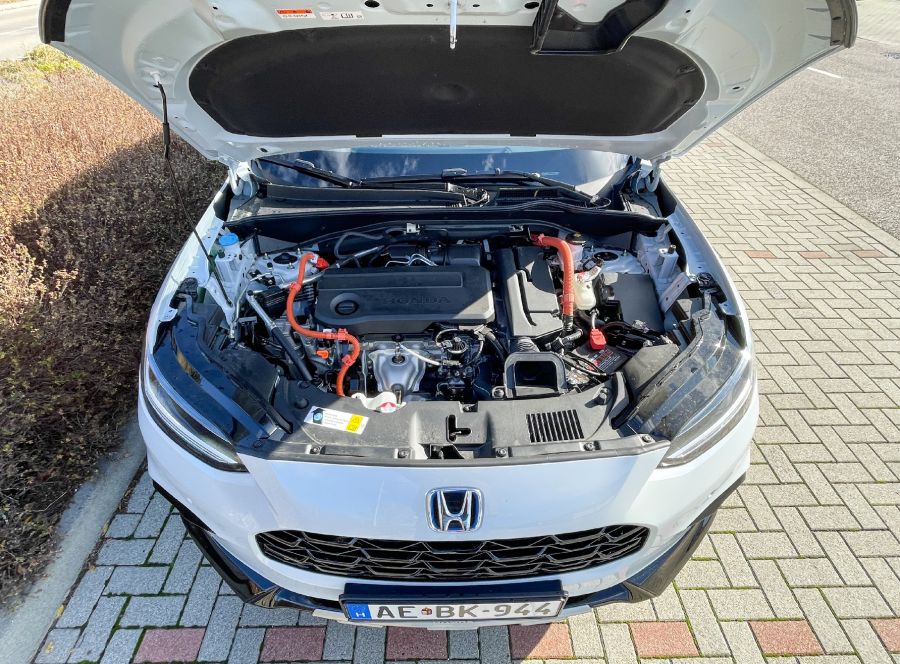 Civic a magasban – Honda ZR-V Sport - STYLENEWS - Mobility - 2023 Honda Zr-V sport teszt, zr-v, zr-v 2023, zr-v ehev, zr-v honda, zr-v honda 2023, zr-v sport, zr-v teszt, zrv teszt, 