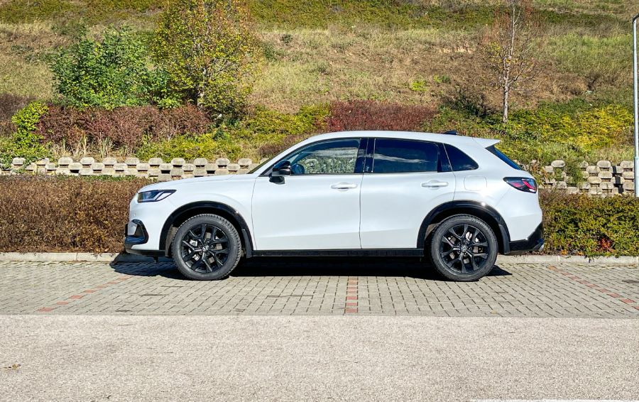 Civic a magasban – Honda ZR-V Sport - STYLENEWS - Mobility - 2023 Honda Zr-V sport teszt, zr-v, zr-v 2023, zr-v ehev, zr-v honda, zr-v honda 2023, zr-v sport, zr-v teszt, zrv teszt, 