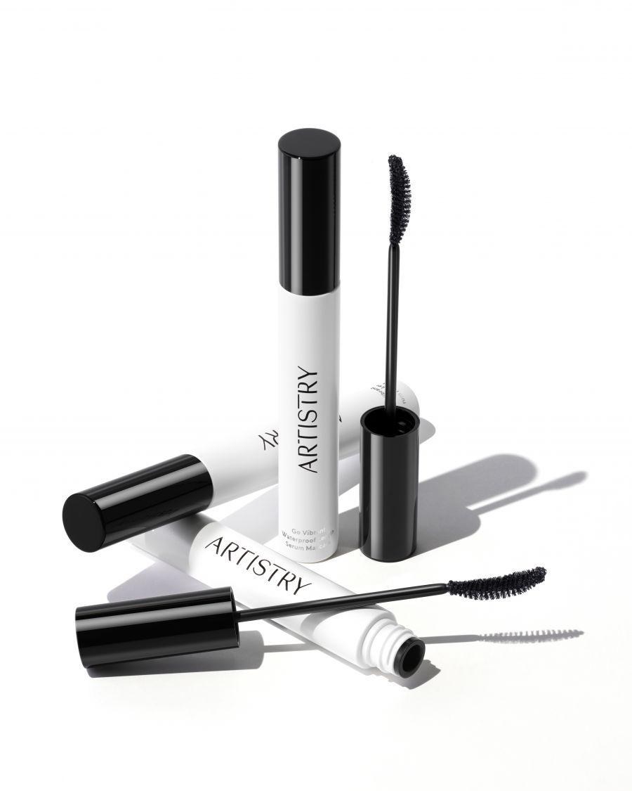 Az Artistry™ bemutatja az új Go vibrant™ szemsmink-kollekcióját és a Future glow™ szérum alapozóit - SZÉPSÉG - Smink  - alapozó, artistry, artistry eyebrow, future glow, go vibrant, Makeup, Smink, 