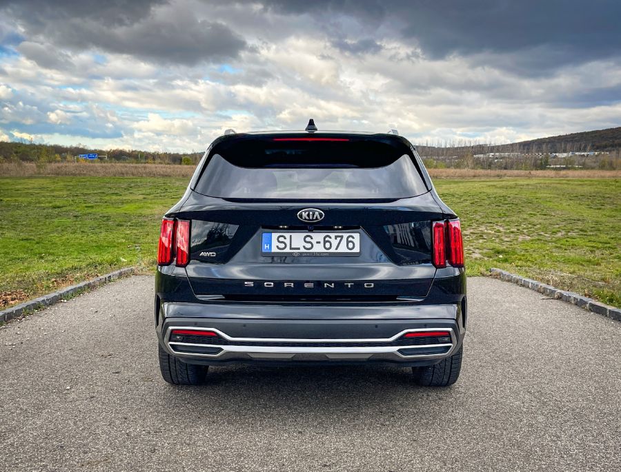 Országúti cirkáló – KIA Sorento 200CRDI - STYLENEWS - Mobility - kia sorento, Kia Sorento 200CRDI teszt, Kia Sorento dízel teszt, sorento teszt, 