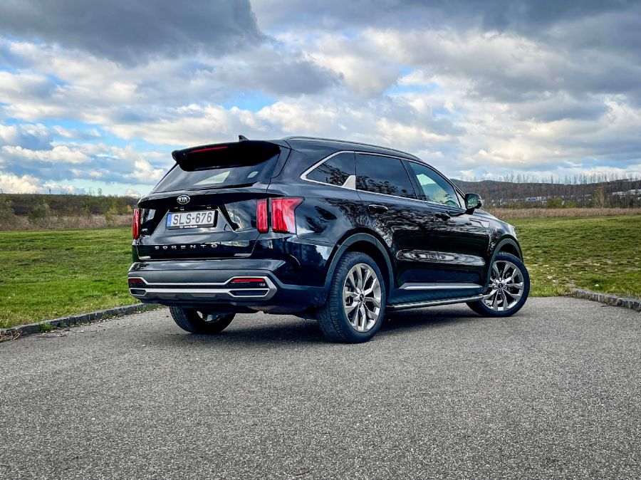 Országúti cirkáló – KIA Sorento 200CRDI - STYLENEWS - Mobility - kia sorento, Kia Sorento 200CRDI teszt, Kia Sorento dízel teszt, sorento teszt, 
