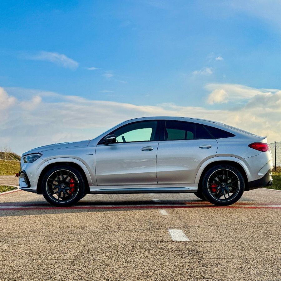 Státusz - Mercedes-AMG GLE 53 4MATIC+ Coupé Mild hybrid - STYLENEWS - Mobility - GLE 53 amg teszt, Mercedes amg GLE 53 4Matic coupé teszt, mercedes gle, Mercedes GLE cloupé teszt, mercedes-amg gle 53 teszt, 