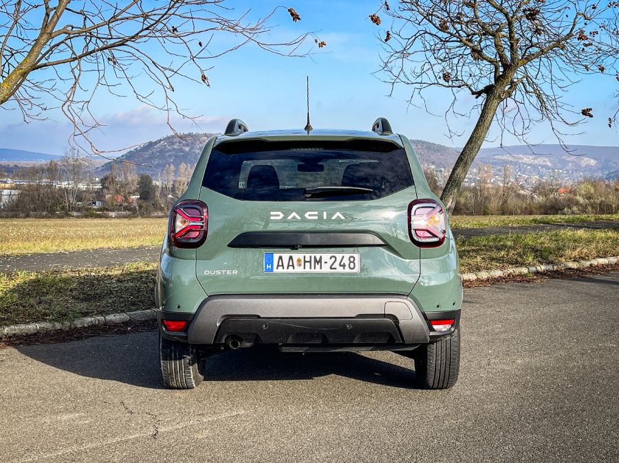 Ár/Érték és Fenntartási költségek – Dacia Duster Blue dCi 115 Journey - STYLENEWS - Mobility - 2023 Dacia Duster dízel Journey teszt, Dacia Duster, Dacia Duster Blue dCi 115 Journey teszt, Dacia Duster dízel teszt, 