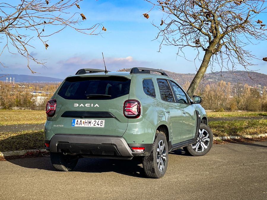 Ár/Érték és Fenntartási költségek – Dacia Duster Blue dCi 115 Journey - STYLENEWS - Mobility - 2023 Dacia Duster dízel Journey teszt, Dacia Duster, Dacia Duster Blue dCi 115 Journey teszt, Dacia Duster dízel teszt, 